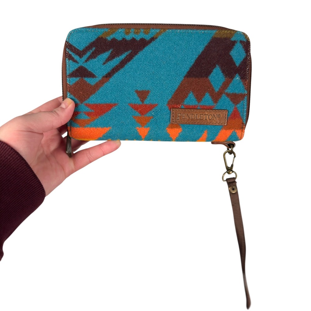 Pendleton Wool Wristlet Wallet OS Turquoise Southwestern Geometric Boho Zip